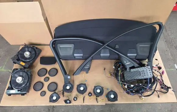 BMW 3 F30 F35 F31 Audio system kit 9393186 65129393186 B262C10J2694095