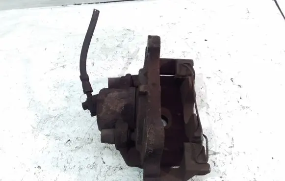 Volkswagen PASSAT CC Front brake caliper