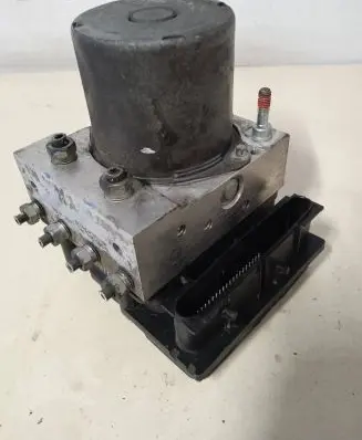 Toyota Verso ABS Pump 445400f000