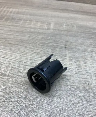 Land Rover Range Rover Sport L320 Rear parking sensor holder (PDC) VTJ50D141