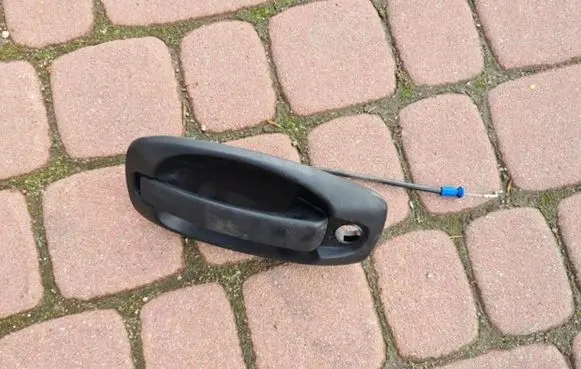 Opel Combo D Rear door interior handle trim 98TYS