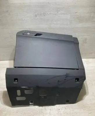 Audi Q3 F3 Glove box set 83B857035