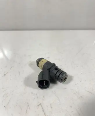 Volkswagen Golf IV Fuel injector 036906031M 2137A01211