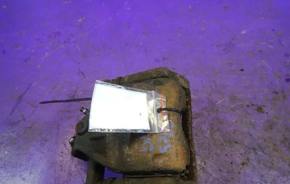 Nissan Micra Front brake caliper