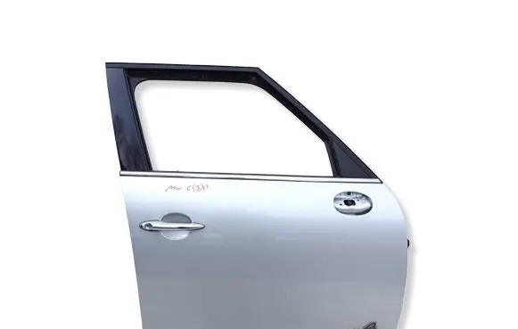 Mini Cooper Countryman R60 Front door BT42