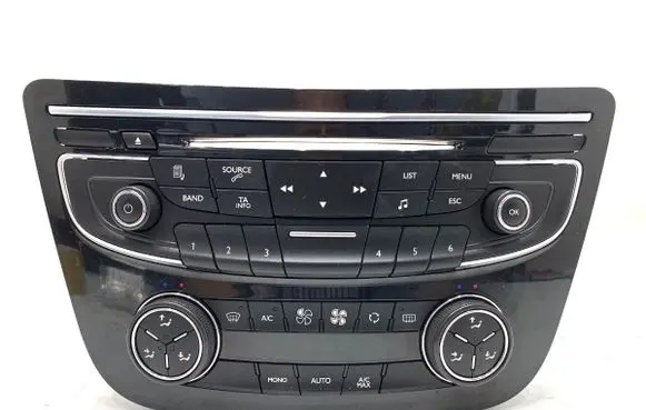 Peugeot 508 Interior fan control switch 