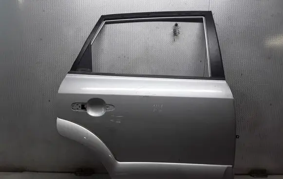 Rear door