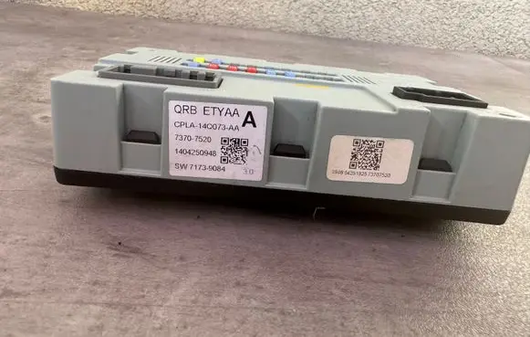 Land Rover Range Rover Sport L494 Fuse module CPLA14Q073AA 73707520 1404250948