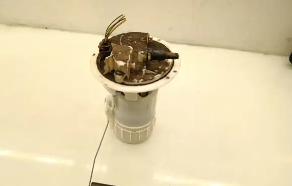 Peugeot 2008 I In-tank fuel pump 9674466680