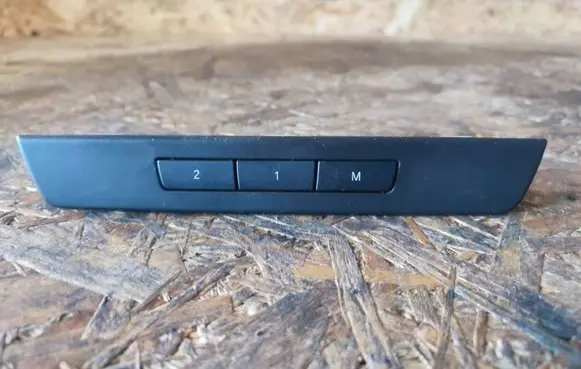 BMW 5 GT F07 Seat memory switch 28227071 JZ1008040272 9215813