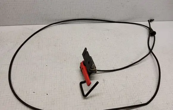 Citroen Berlingo Engine bonnet (hood) release handle