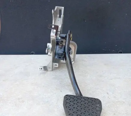 BMW X5 E53 Brake pedal 1165941 6752789 35101165941