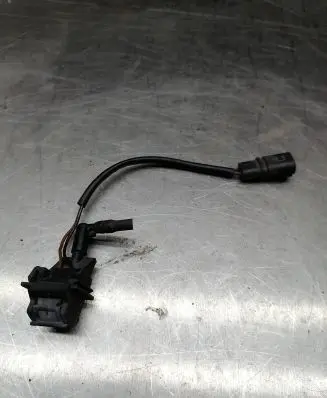 Volkswagen Phaeton Windshield washer spray nozzle 3D0955986A