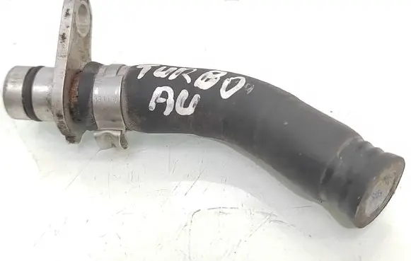 Coolant pipe/hose