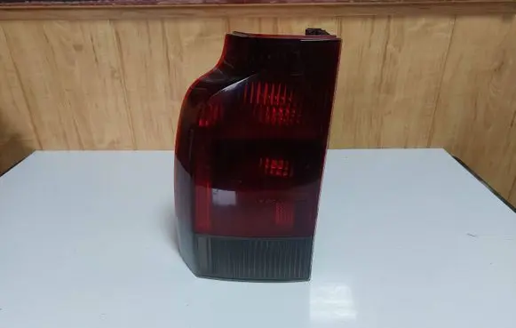 Volvo V70 Rear/tail lights 9154497 9154501