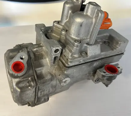 Renault Zoe Air conditioning (A/C) compressor (pump) 926005749R 0422001560