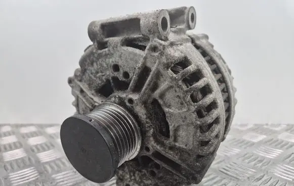 Mercedes-Benz E W212 Generator/alternator A0141541302