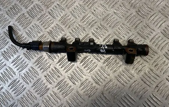 Fuel main line pipe