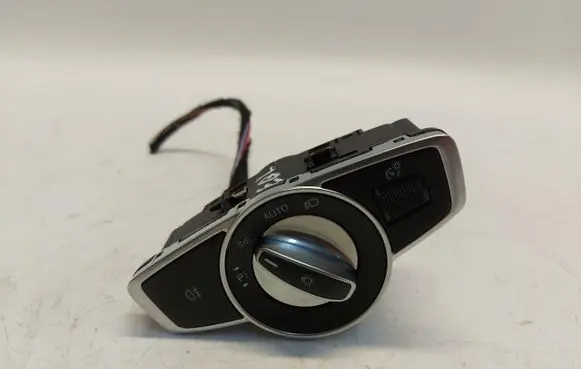 Mercedes-Benz EQC Light switch A2059051810JLK01