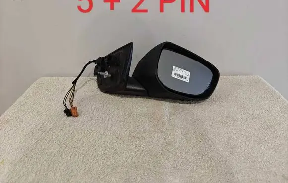 Citroen C4 Cactus Front door electric wing mirror