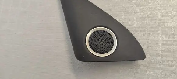 Audi Q5 SQ5 Front door speaker cover trim 8R0035423A
