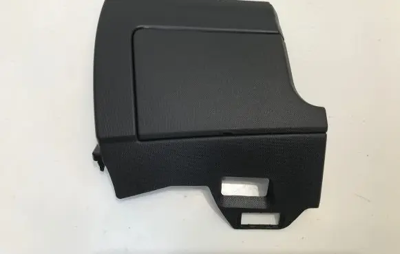 Dashboard lower bottom trim panel