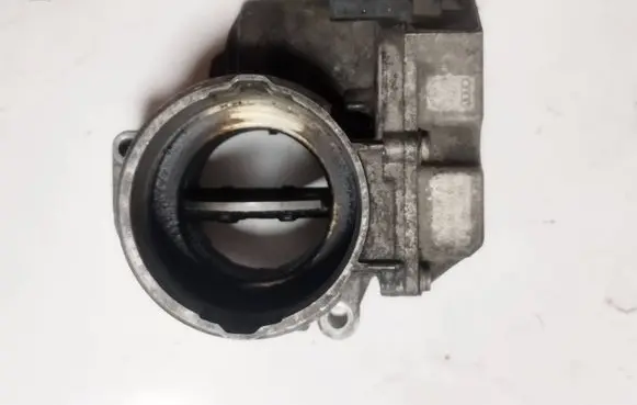 Volkswagen Golf V Throttle valve 03G128063