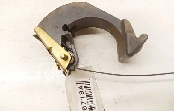 Renault Laguna I Engine bonnet (hood) release handle 