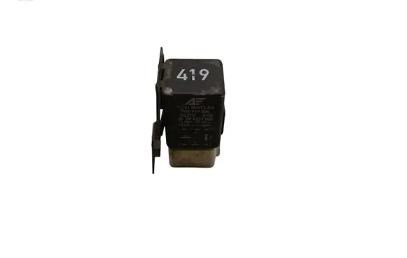 Ford Galaxy Glow plug pre-heat relay YM218C616AA 899257000