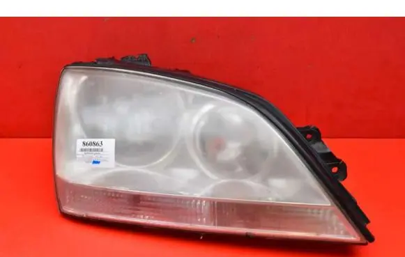 KIA Sorento Headlight/headlamp 92102-3E0
