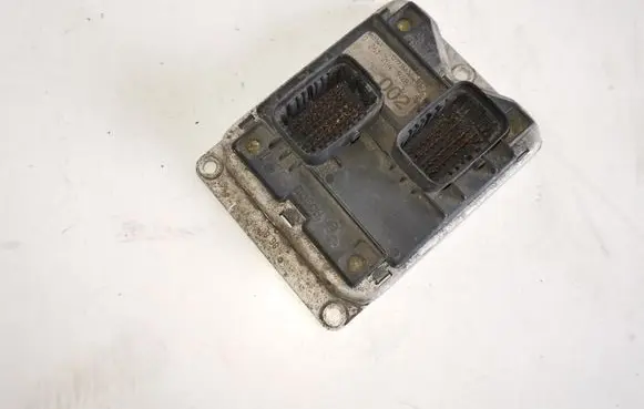 Alfa Romeo 156 Engine control unit/module 0261204948