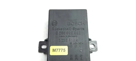 BMW 7 E32 Other relay 1216510 M7775