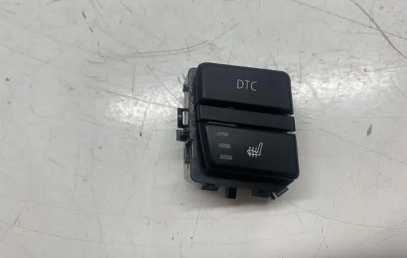BMW 5 E60 E61 Seat heating switch 9159052