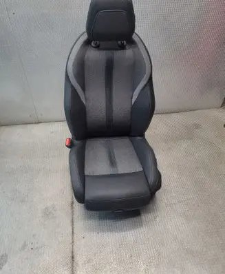 Peugeot 308 Front driver seat 
