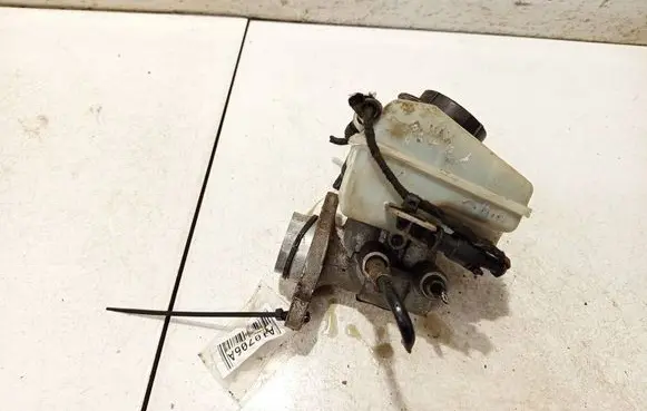 Opel Astra H Master brake cylinder 