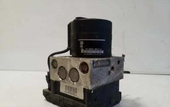 Volkswagen PASSAT B4 ABS Pump 3A0907379 10020400174