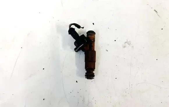 Volvo V50 Fuel injector 0280155831 9186343