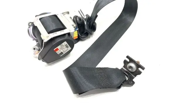 Ford S-MAX Rear seatbelt 