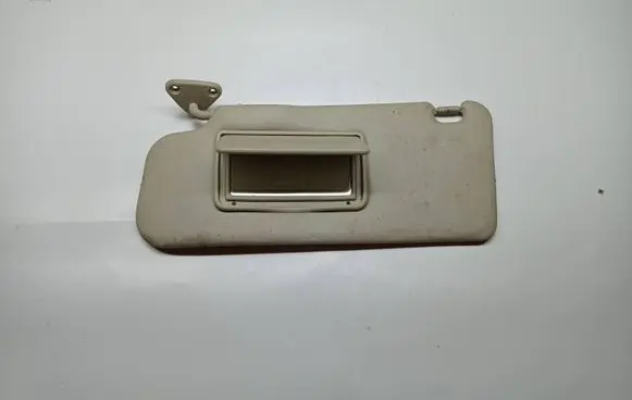 Mitsubishi Outlander Sun visor