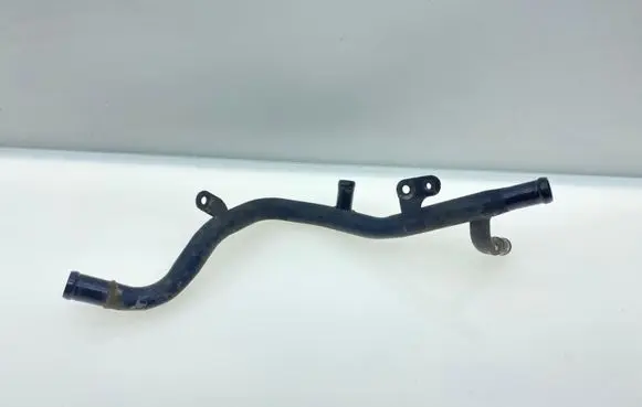 Subaru Impreza III Engine coolant pipe/hose