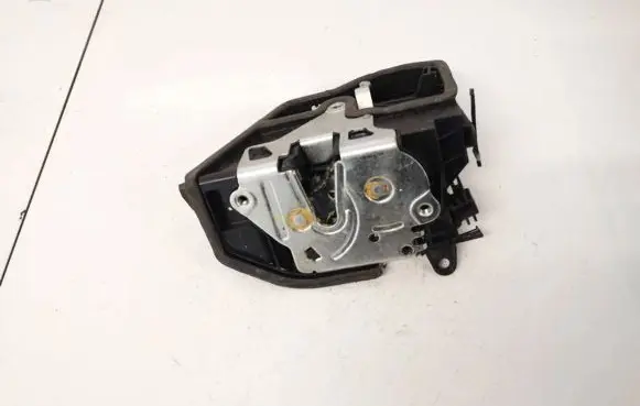 BMW X5 E70 Front door lock 7276681