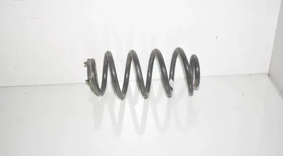 BMW 2 F45 Rear coil spring 6866762 33536866762
