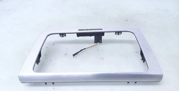 Volkswagen PASSAT B6 Radio/GPS head unit trim 3C0858069AG 3c0919234a