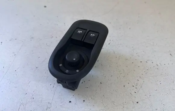 Renault Master III Electric window control switch 1007479