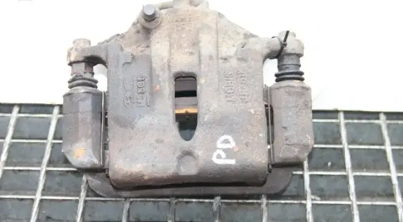Hyundai ix35 Front brake caliper