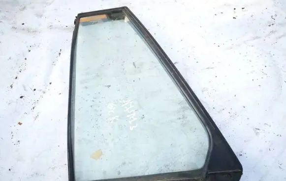Mazda 626 Rear vent window glass 