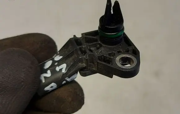 Audi A8 S8 D5 Airbag deployment crash/impact sensor 06E9060561T