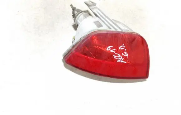 Ford Focus Rear fog light 5m5115k272aa 5m51-15k272-aa