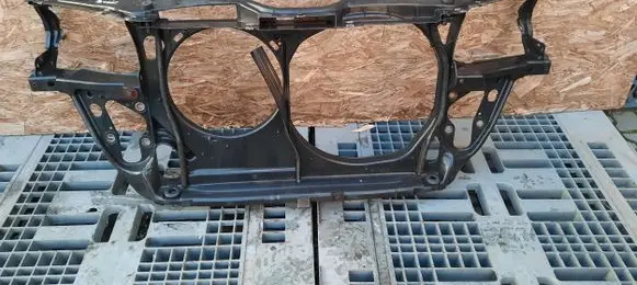 Volkswagen PASSAT B5 Radiator support slam panel