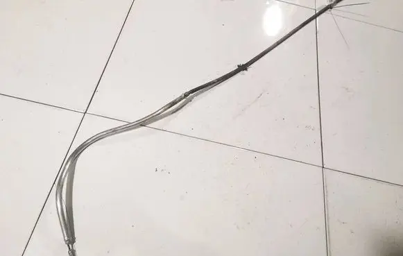 Skoda Fabia Mk2 (5J) Handbrake/parking brake wiring cable 